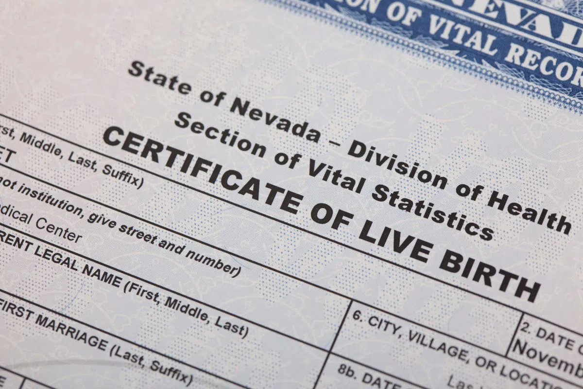 can you change your age legally (2) The birth certificate has an error about the person's age.